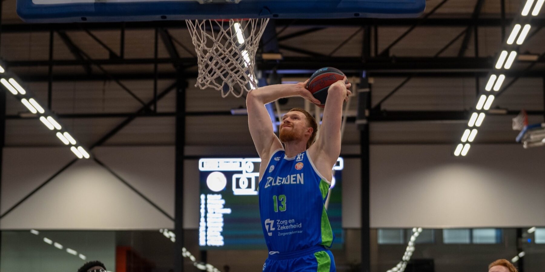 ZZ Leiden wint en gaat als derde Nederlandse ploeg de play-offs in