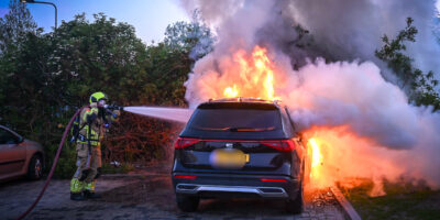 Opnieuw autobrand Station Vink