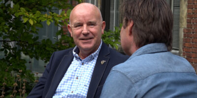 René Zoetemelk uit Voorschoten. Oud wethouder en raadslid in Voorschoten.
