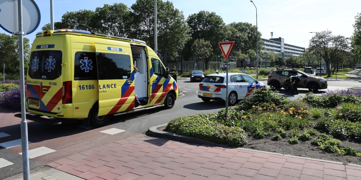 Scooterrijder gewond na aanrijding