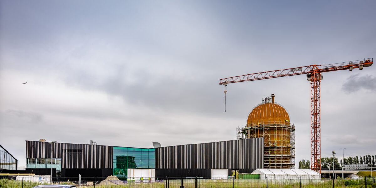 Bouwmijlpaal voor warmtecentrale De Sleutel