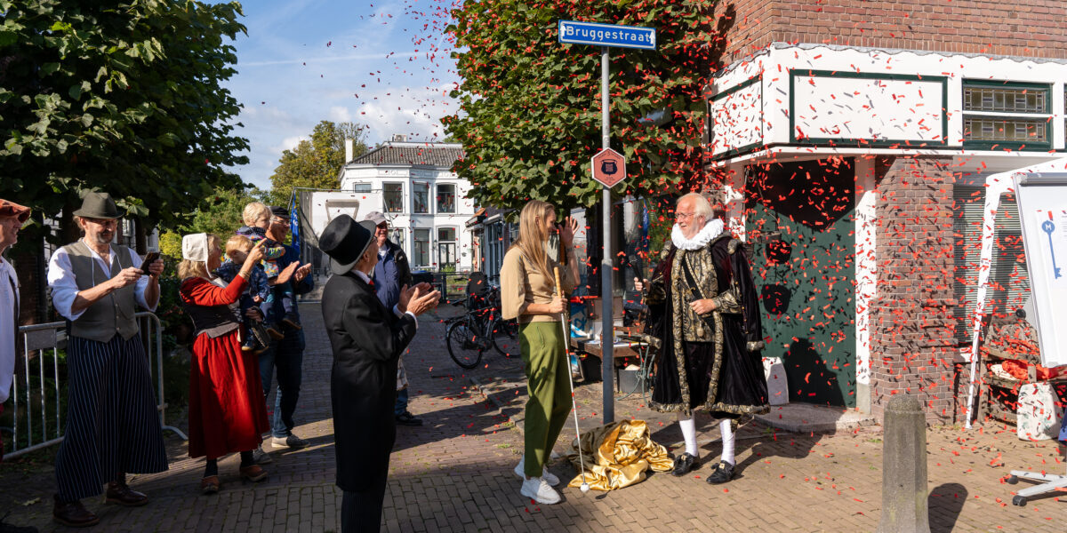 Huis ter Does toegevoegd aan fietsroute Sporen van 3 Oktober