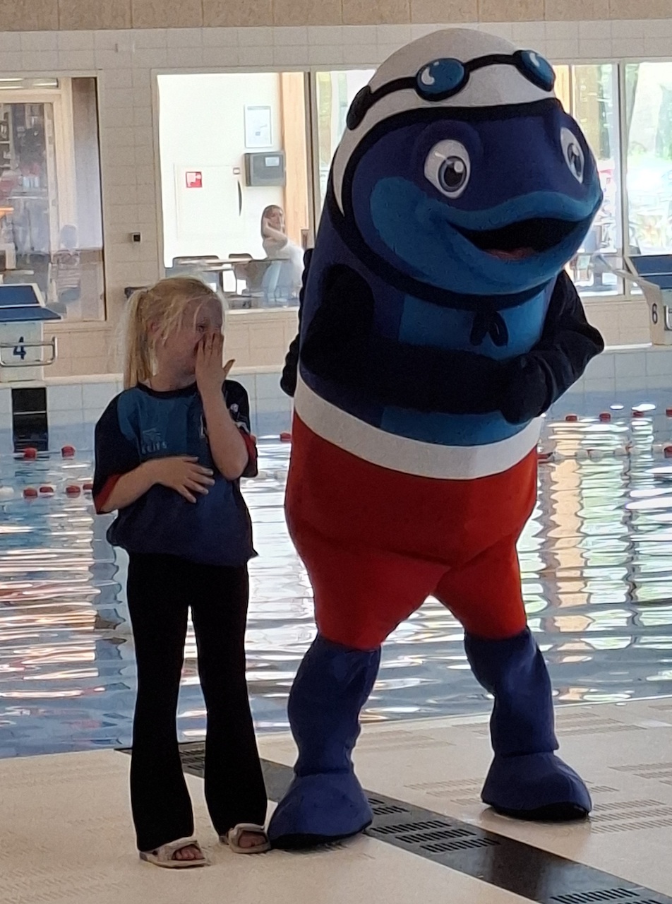Jubilerend ZVL-1886 presenteert mascotte