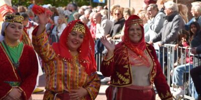 3 October Vereeniging zoekt figuranten voor de Grote Optocht