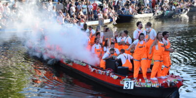 Tien boten gaan tóch varen