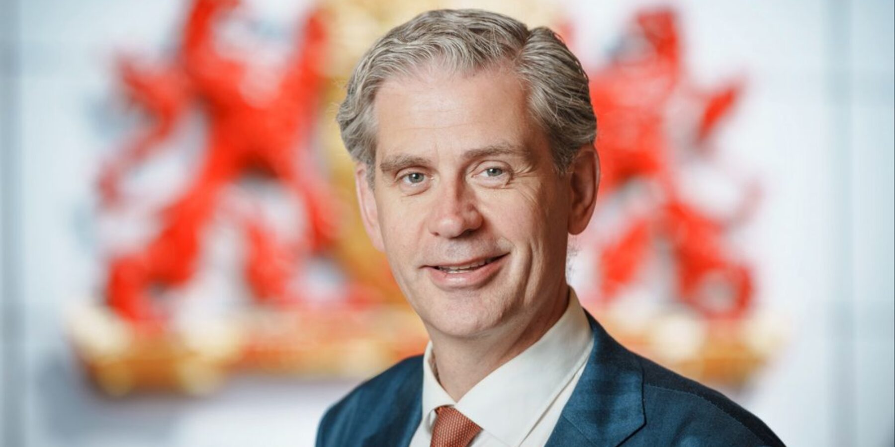 Commissaris van de Koning roept gemeenten op: 'Houd je aan de wet'
