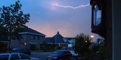 Waarschuwing voor onweer, hagel en windstoten