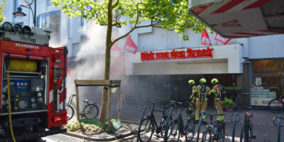 Brand in supermarkt aan Langegracht in Leiden