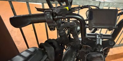 Geparkeerde fatbikes in een parkeergarage. (Foto: Centraal+)