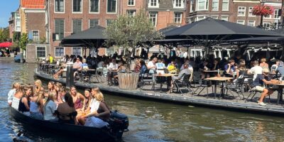 Twee Leidse terrassen in Terras Top 100 .