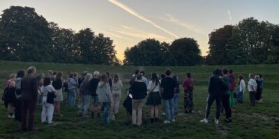 Een eerdere editie van Walk into the Light