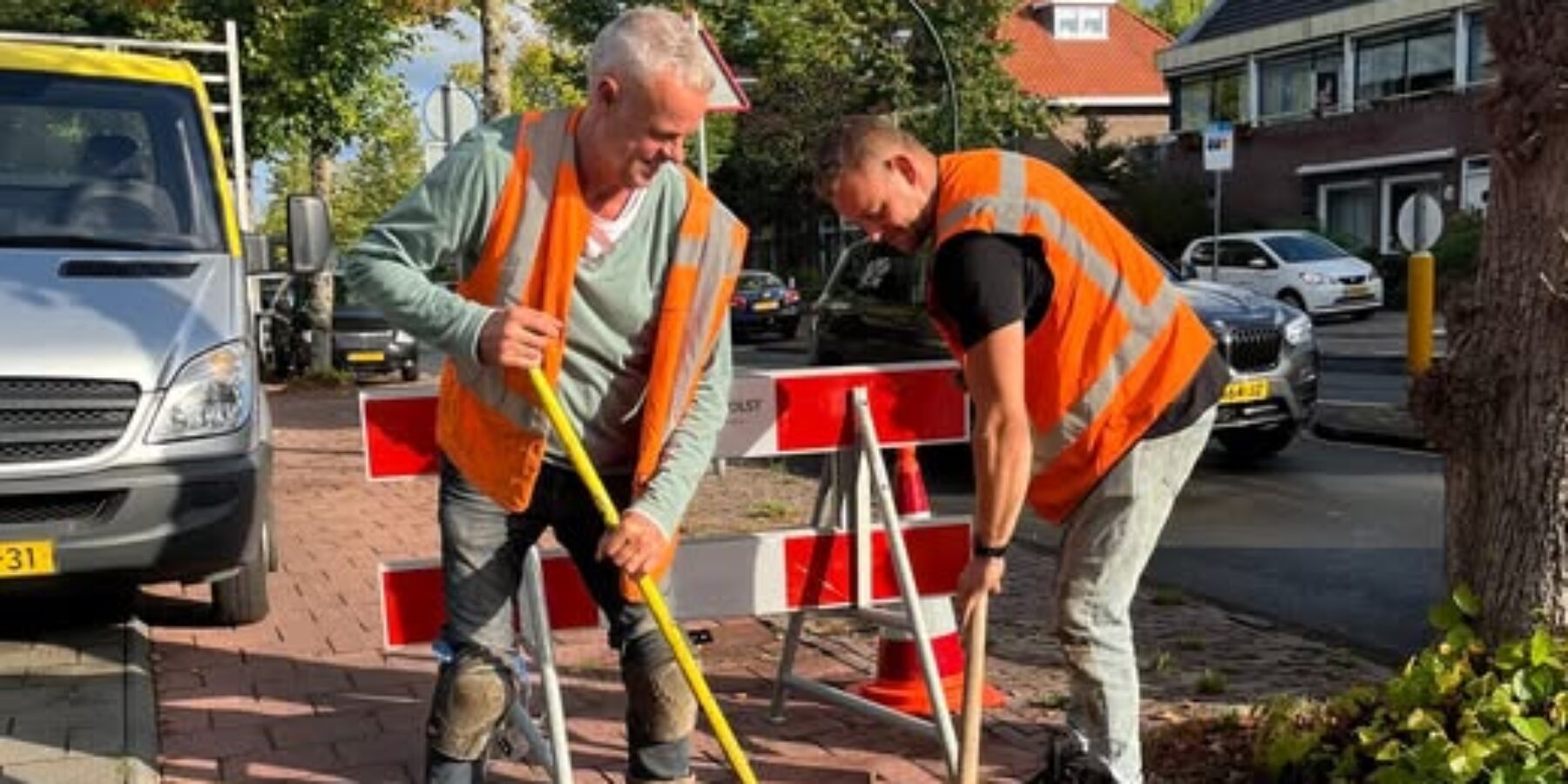 De gemeente Wassenaar controleert de fietspaden