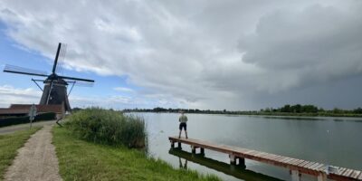 Zon maar ook regen wind en onweer verwacht