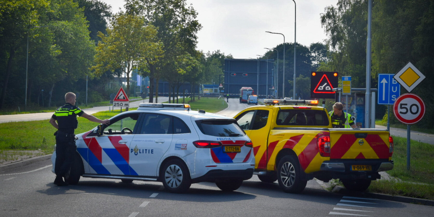 Hoogkamerbrug in storing flinke file op N206
