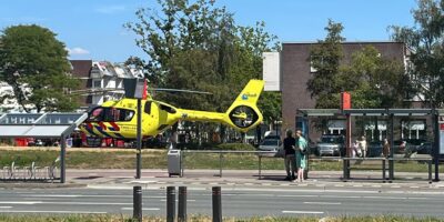 Traumahelikopter landt bij Winkelhof voor medische noodsituatie