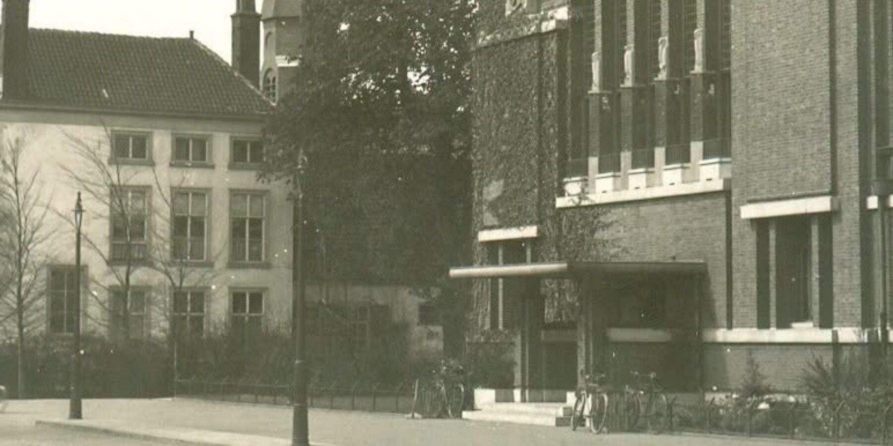 Het gemeentehuis in Voorschoten is open op 12 september tijdens openmonumentendag.