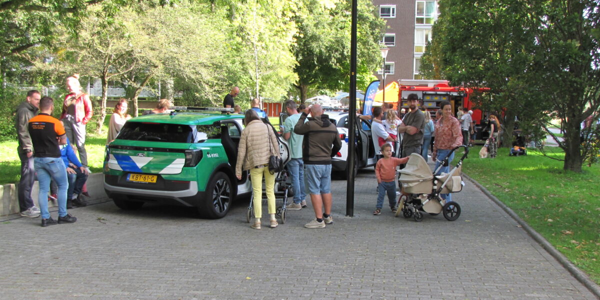 Veiligheidsdag Leiderdorp: 'Mensen een kijkje geven'