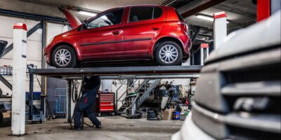 Garagebedrijf wordt weggestuurd Leiderdorp