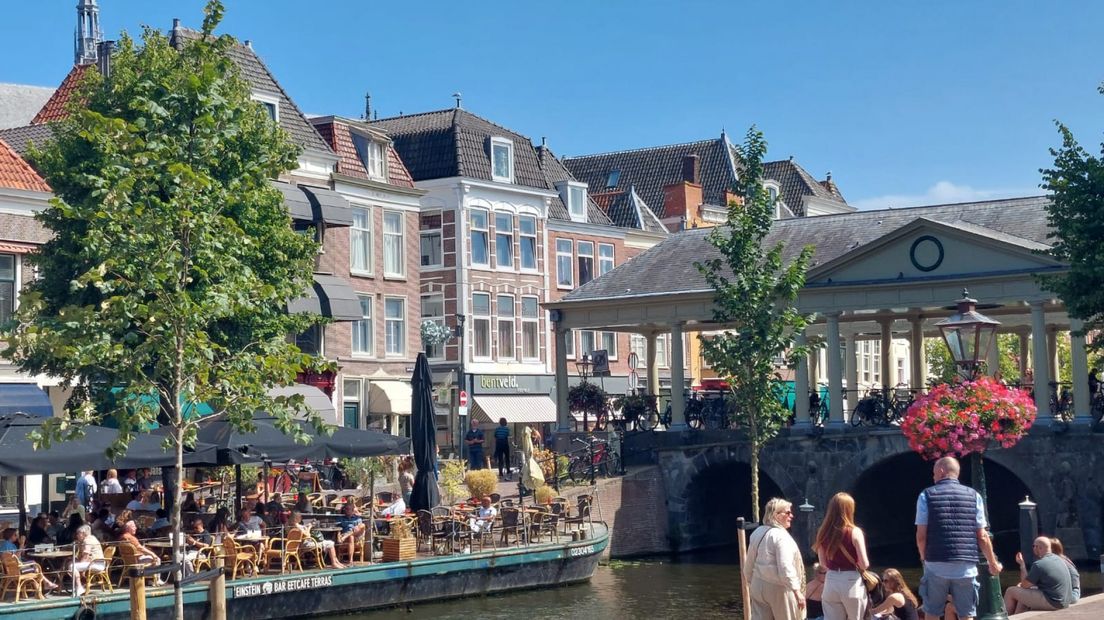 De interieurwinkel zit op het hoekje bij de Koornbrug (Foto: Privé)