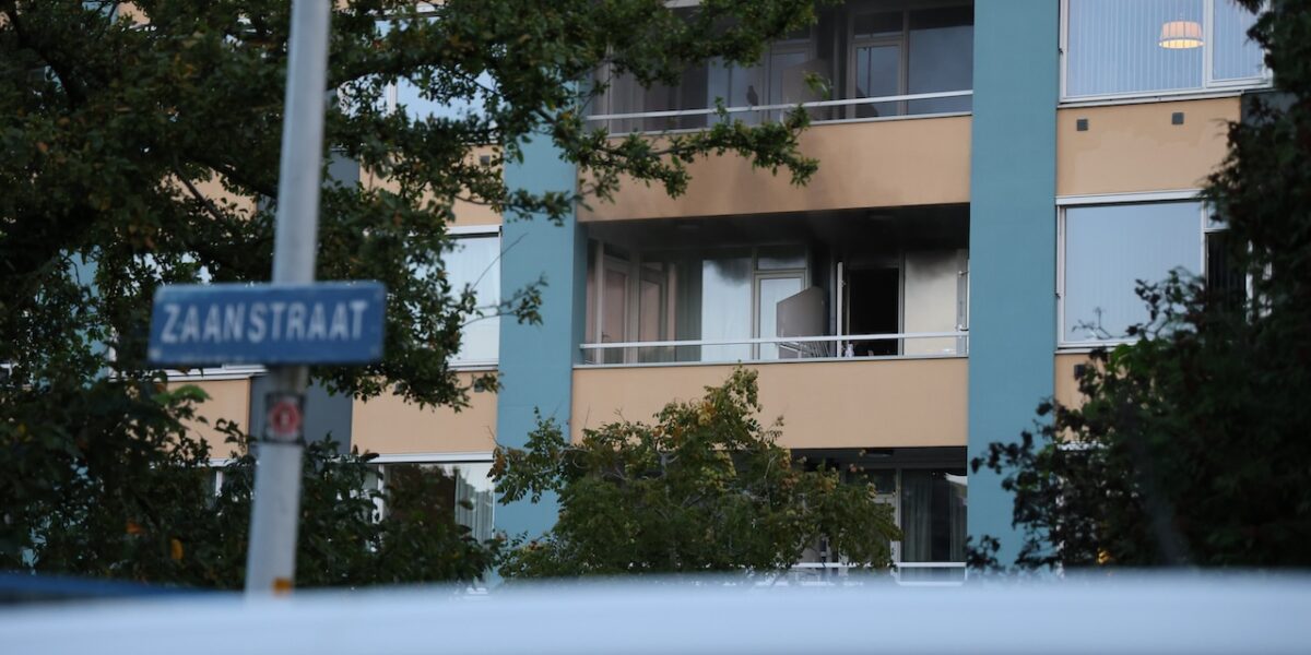 Accu in brand in woning Hof van Roomburgh in Leiden