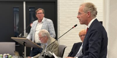 Raadslid en burgemeester botsen over grensoverschrijdend gedrag Paulides