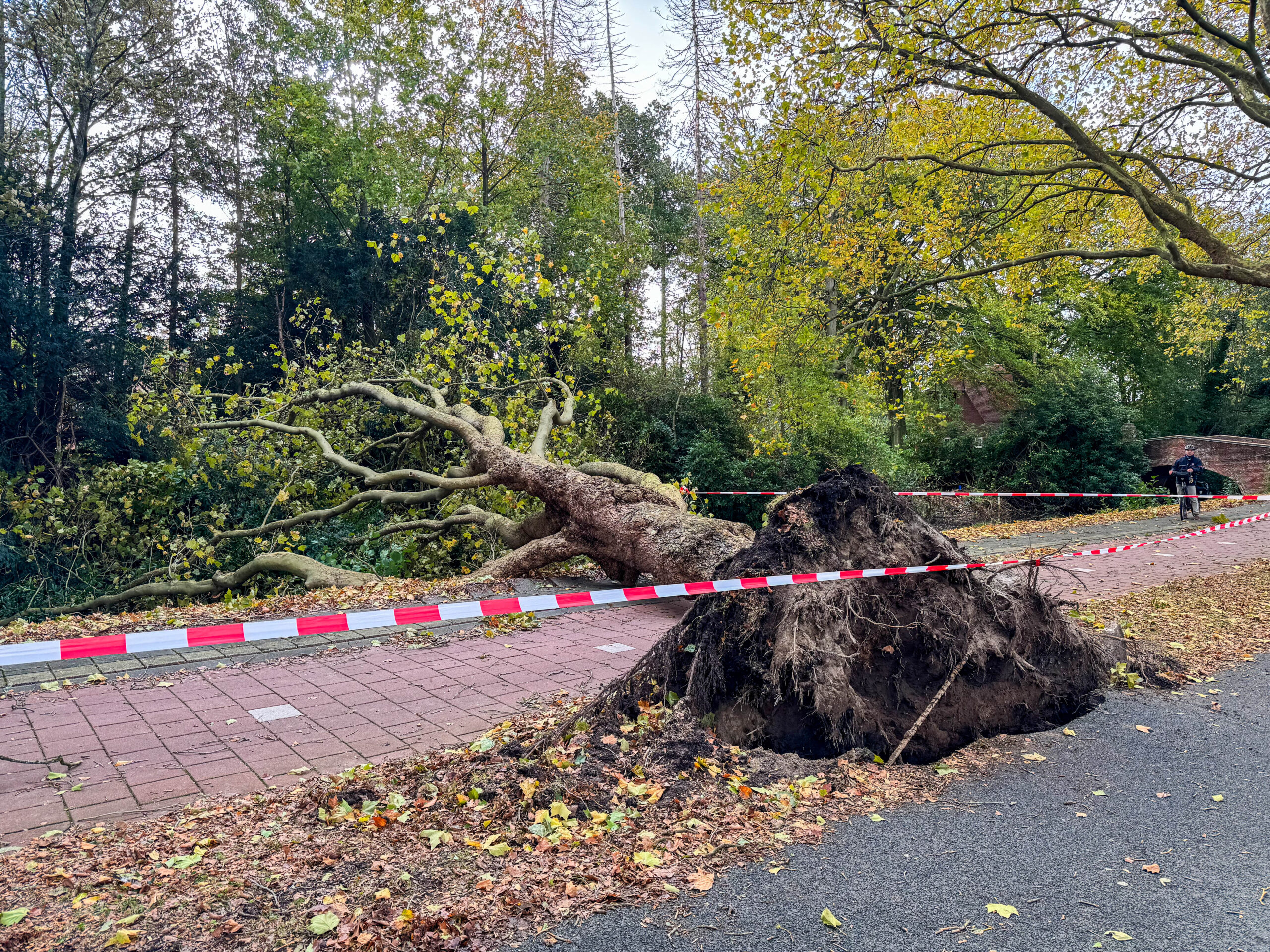 Het fietspad is niet begaanbaar