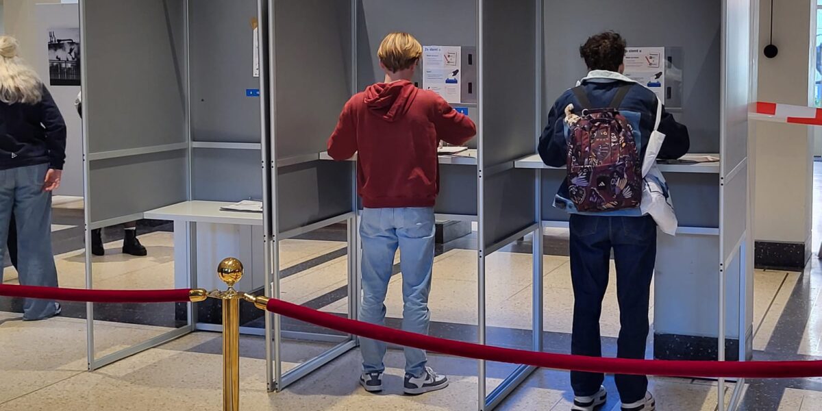 Leiden test opnieuw met klein stembiljet bij verkiezingen